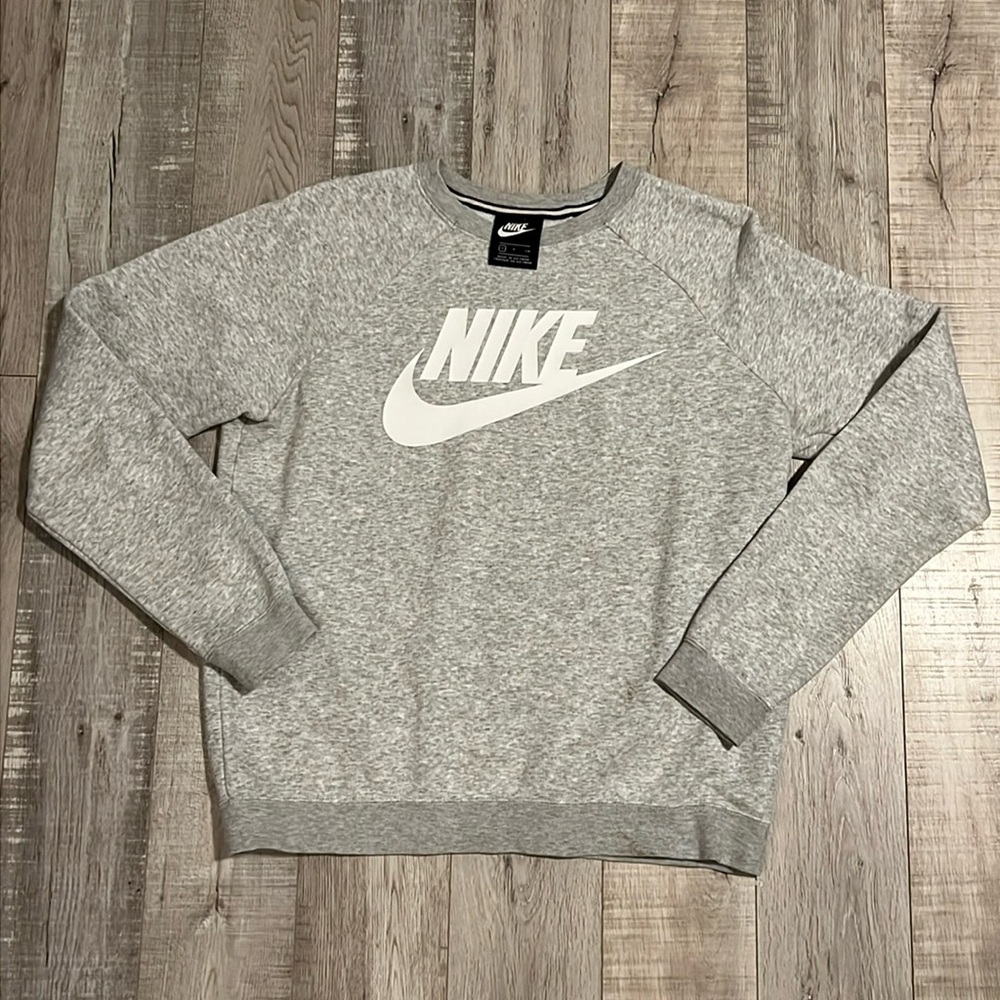 Nike Logo Sweatshirt